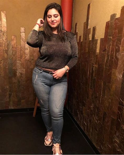 hot aunty bhabhi|Curvy Indians (@curvyindians) • Instagram photos and videos